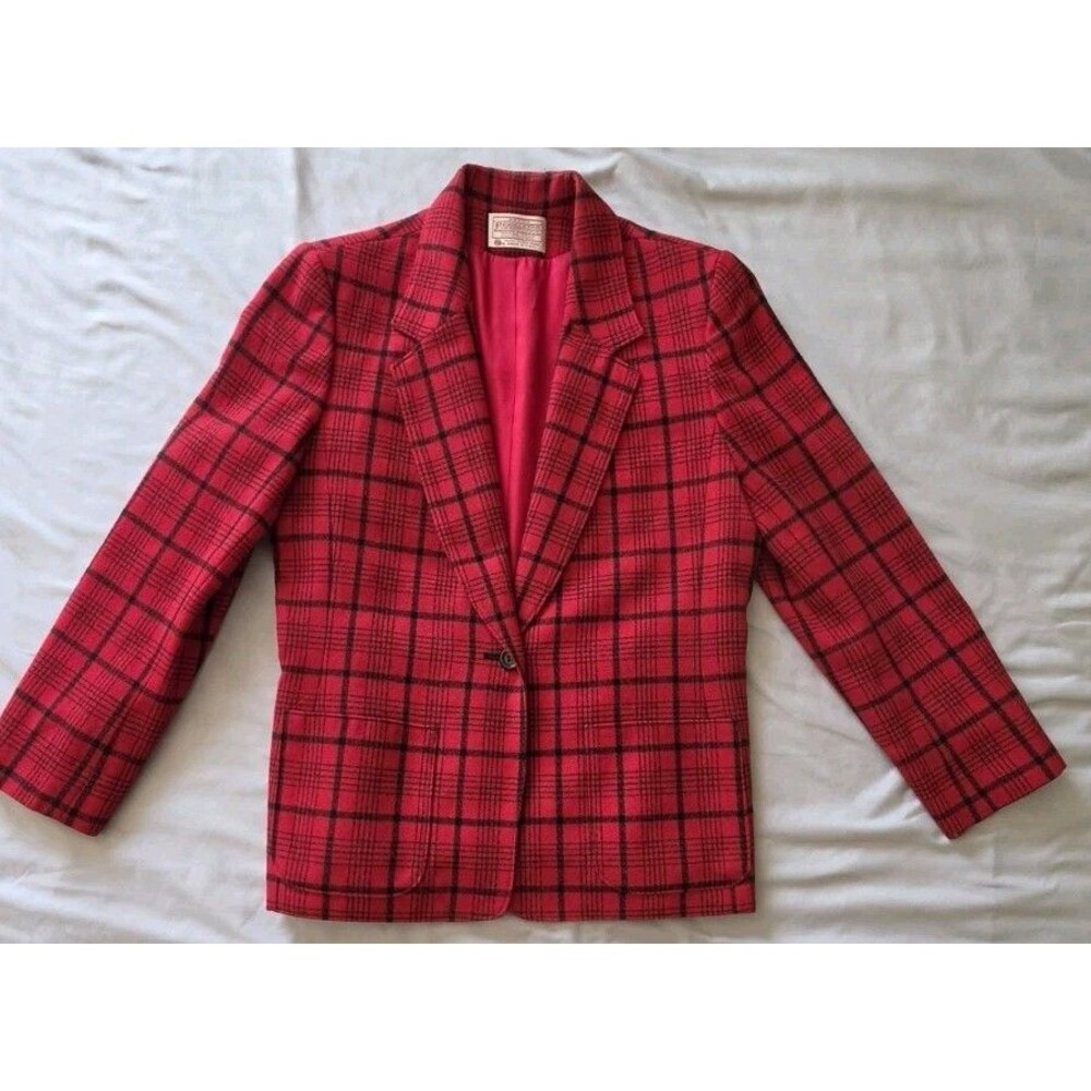 Pendleton Vintage 100% Virgin Wool Blazer Red Black Plaid Sz. 10 Petite
